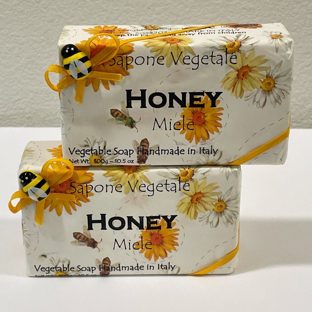 NEW, ALCHIMIA  Set of 2 Bar Vegetable Soap Handmade in Italy Honey (Miele)